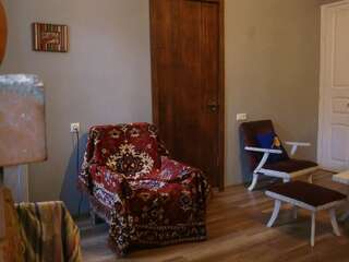 Хостелы Indie Mindi Тбилиси-5